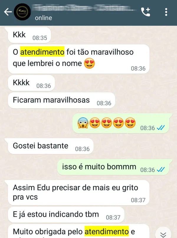 Print de conversa: cliente diz que as etiquetas ficaram maravilhosas e que já está indicando